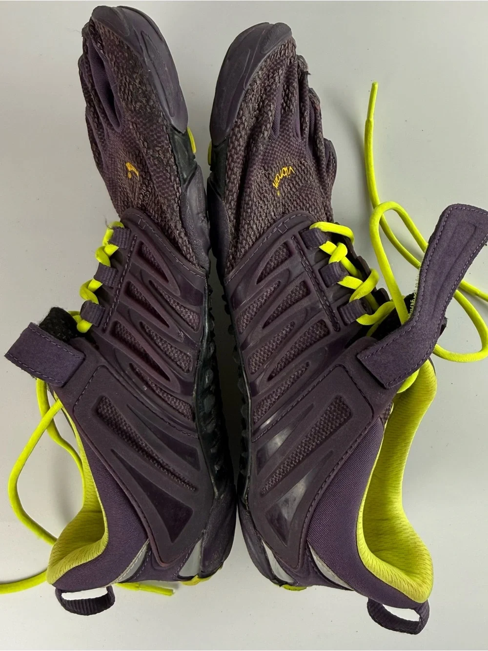 Vibram FiveFingers V-Train Women's Shoes US 9-9.5 EU 42 Purple & Yellow 17W6606